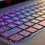 Causas de um teclado de laptop quebrado que você deve saber
